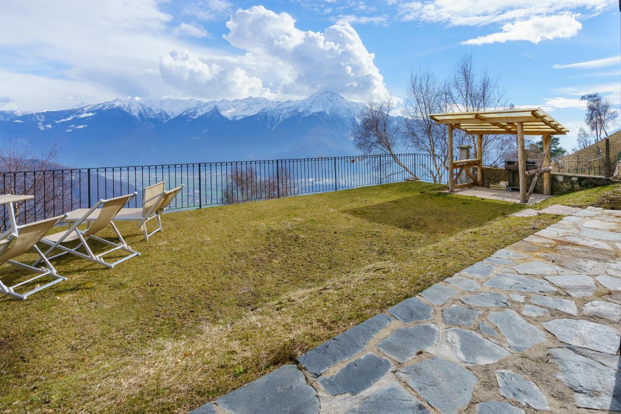 Agriturismo Giacomino Gera Lario Exterior foto